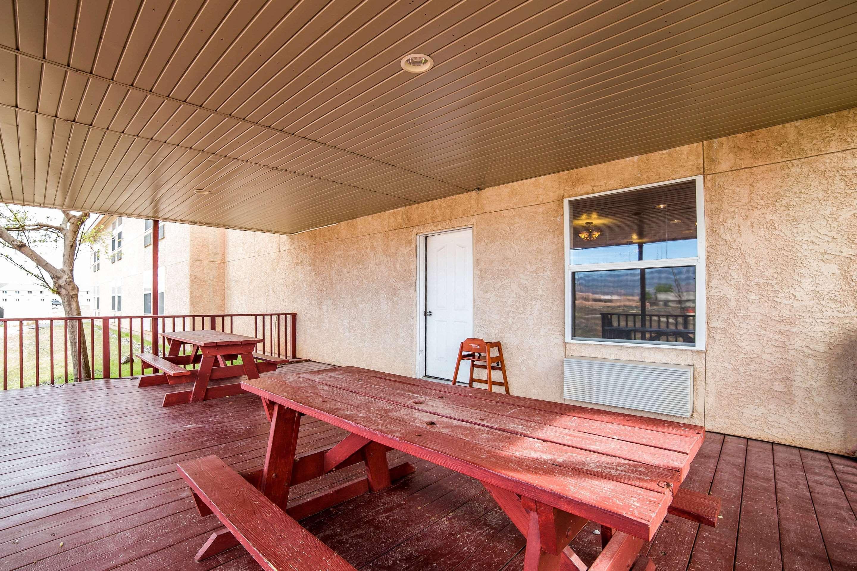 Quality Inn Zion Park Area Харрикейн Экстерьер фото