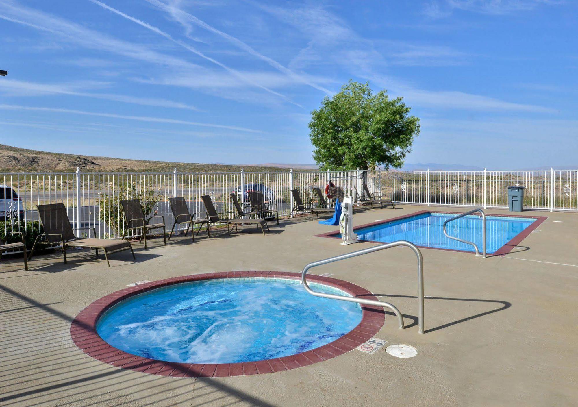 Quality Inn Zion Park Area Харрикейн Экстерьер фото